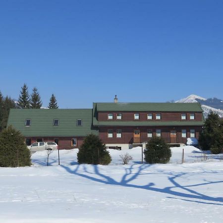 Zubrovica Guest House Telgárt Eksteriør bilde