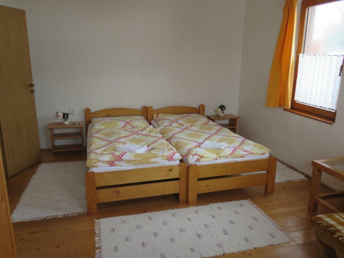 Zubrovica Guest House Telgárt Eksteriør bilde