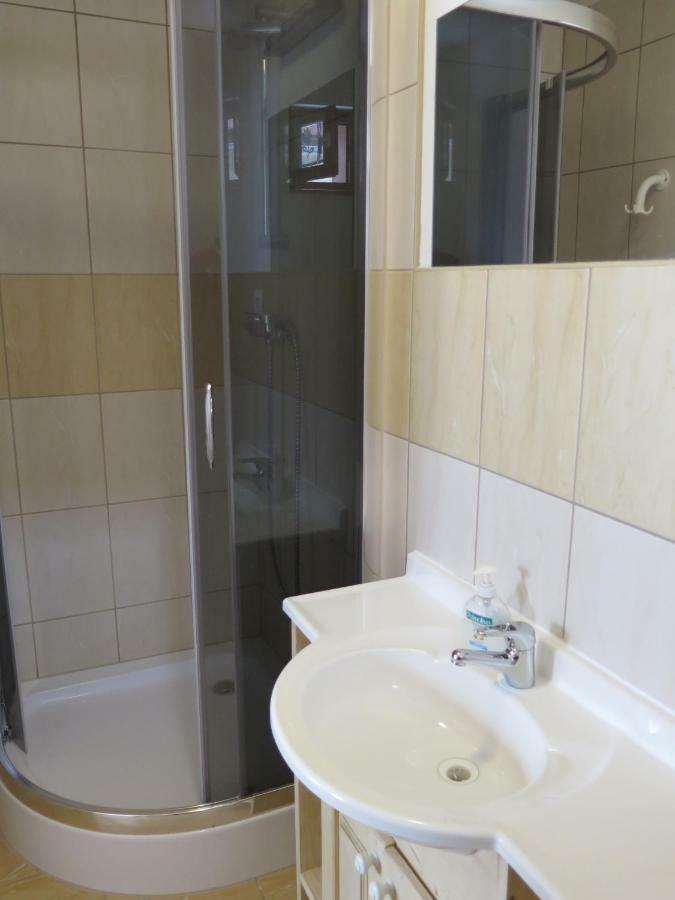 Zubrovica Guest House Telgárt Eksteriør bilde